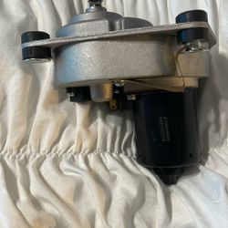 Windshield Wiper Motor