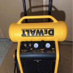 DEWALT 4.5 Gal. Portable Electric Air Compressor 225 PSI
