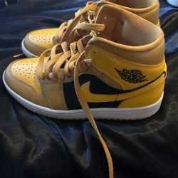 Jordan 1 Mid Chutney Taxi (Women's)