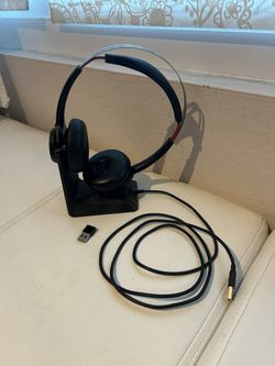 Plantronics Voyager Focus UC Headset