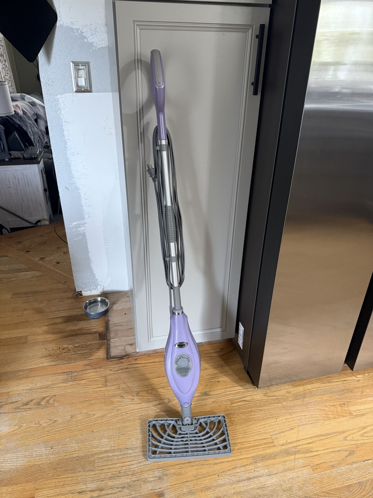 Shark Steamer Mop used once, Floor steamer