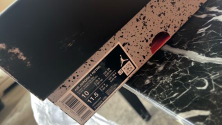 Jordan 4 retro White cement 4s