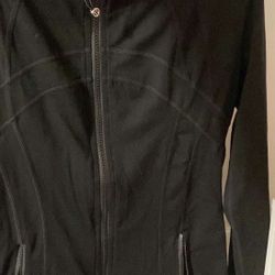 Black Lululemon 