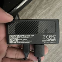 Roku Express 4K + Remote & Batteries