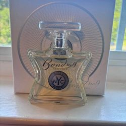 Bond No.9