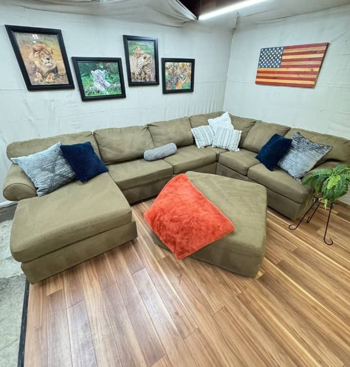 Light Brown With Ottoman Storage