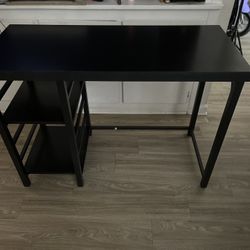 Black Desk Great Conditions Like New 