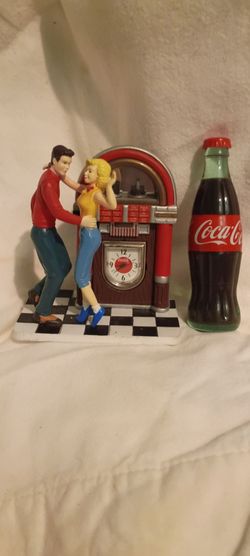Coca-Cola Jukebox Clock Figurine 1950s Diner