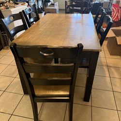 Ashley Signature 6 Seat table