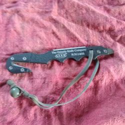 Ontario Rescue Seatbelt Cutter/ Multitool