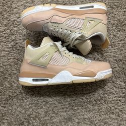 Retro Shimmer Pink Peach Jordan 4 Women’s Size 9