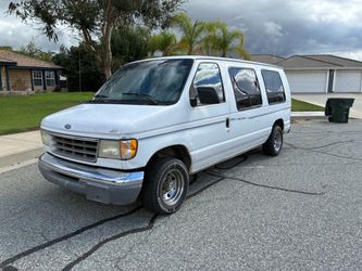 1996 ford econoline 150 $1500 van Chevy express cargo van camping van