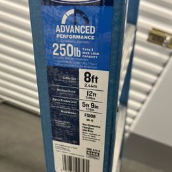 8’ Fiberglass Ladder