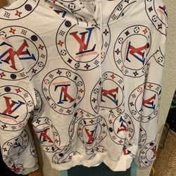 Médium White Hoodie 