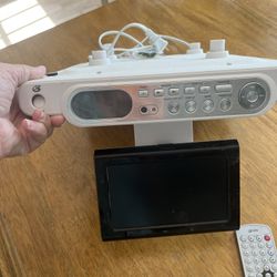 GPX UNDER CABINET TV