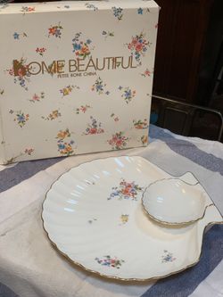 Petit Bone China Shell Serving Dish