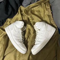 White Air Force 1 High top