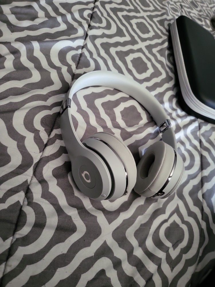 Dre Beats Solo3