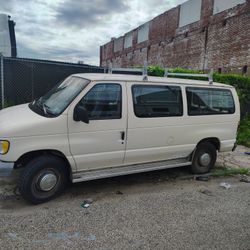 1992 Ford E250 