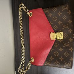 Louis Vuitton Pochette Métis Monogram Canvas w/ Red Flap & Gold Chain