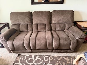 Sofa and loveseat recliner set