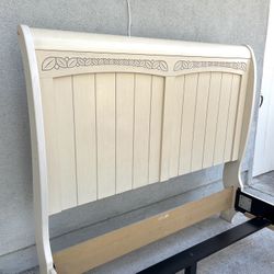 Full Size Wooden Bed Frame with Platform Base