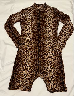 Leopard Print Long Sleeve Romper, size M
