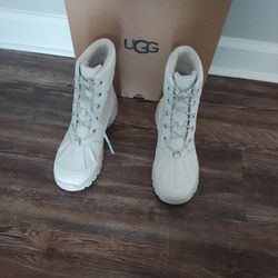 Womens UGG Boots