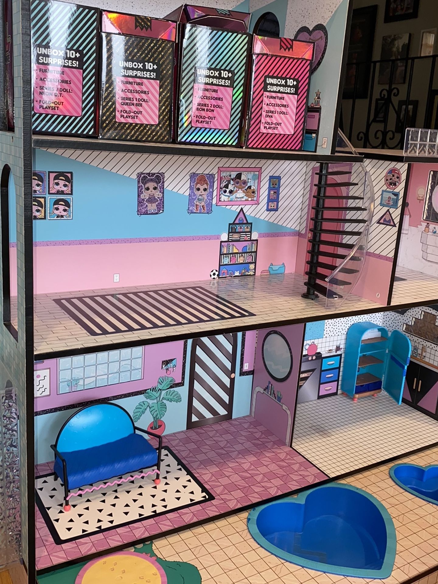 LoL Doll House