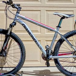 27.5 Inch Diamondback Axis Mountain Bike 