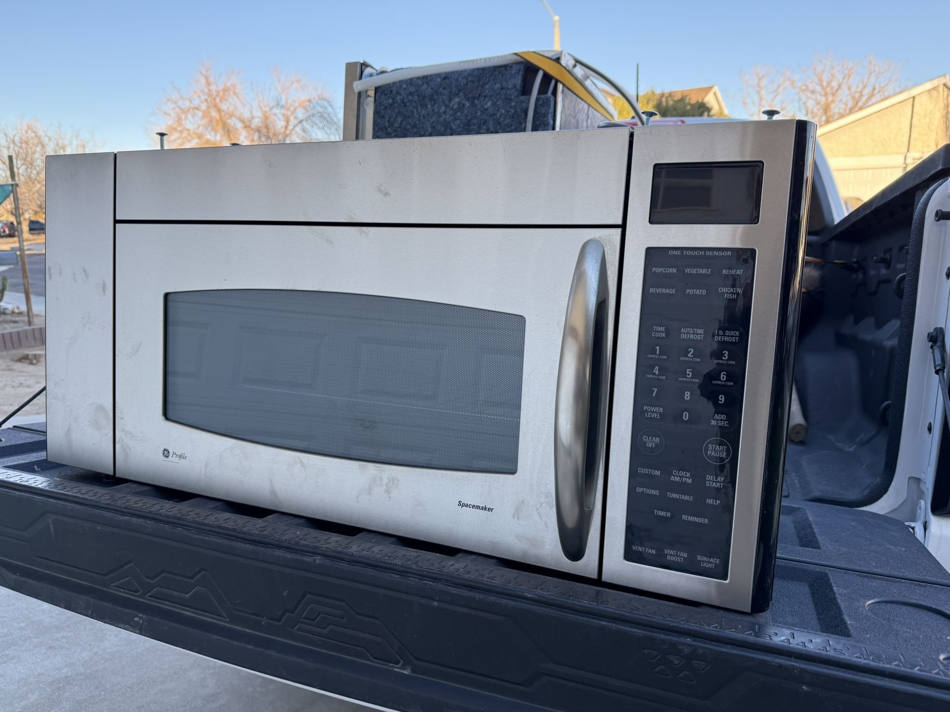 GE,profile Space Maker Microwave Edition,