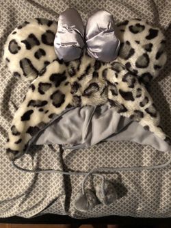 Disney warm Minnie ears leopard print beanie