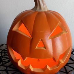 Vintage Light Up Pumpkin Jack O Lantern 