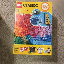 LEGO Classic Creator Fun 11011 Bricks and Animals New for 2020 (1500 pcs)