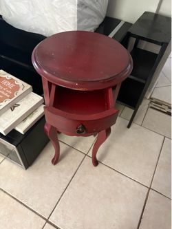 Stand up jewelry box