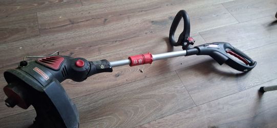 Electric weed Wacker craftsman works great need string