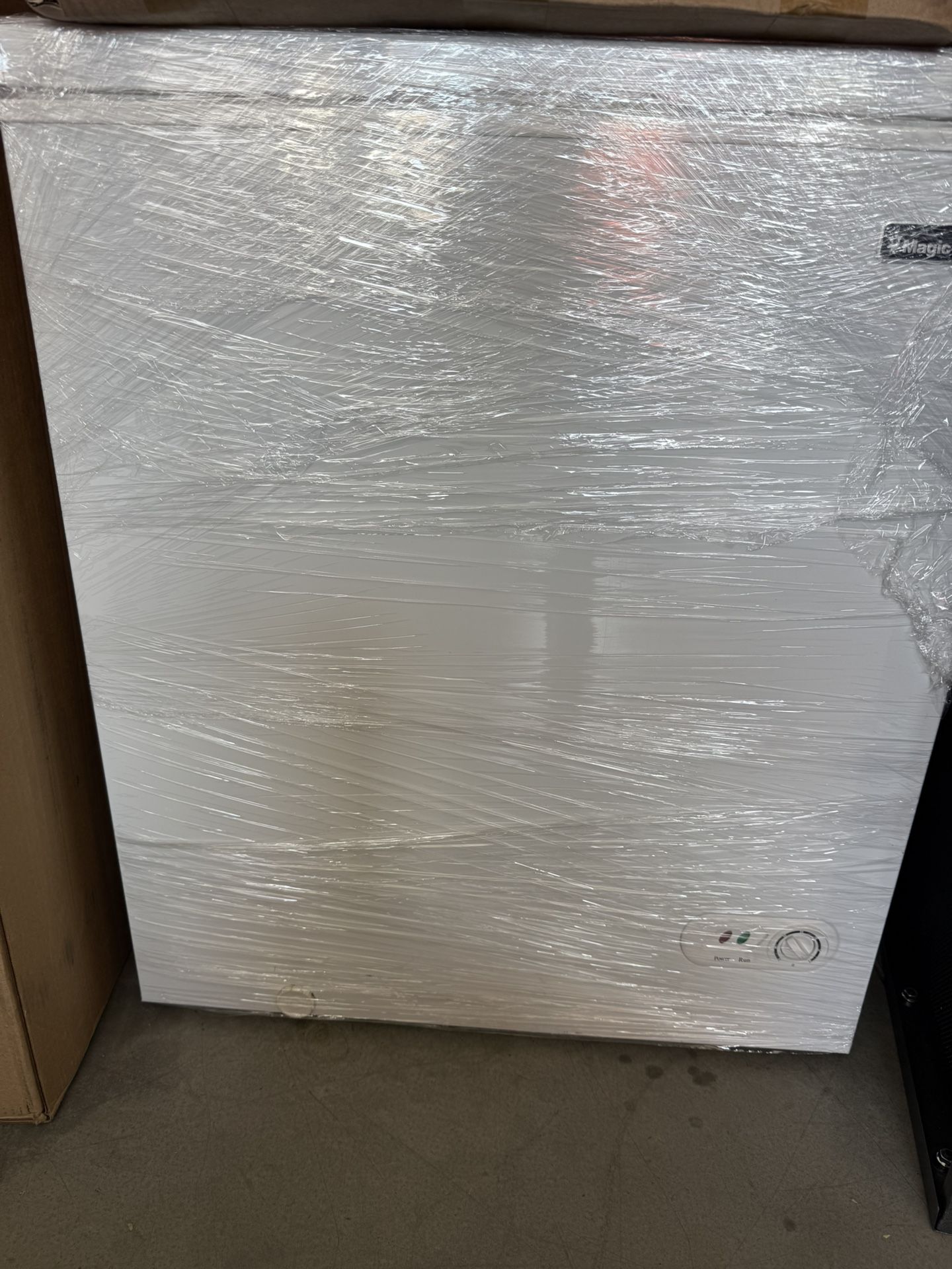 Magic Chef 5.0 cu. ft. Chest Freezer – Great Condition
