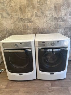 Maytag washer and dryer laundry
