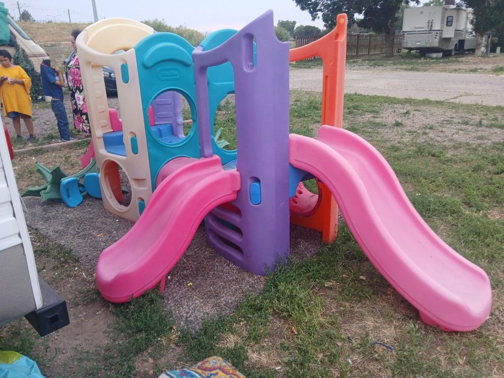 Little Tikes 8 In 1 Playground