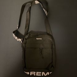Supreme SS18 Shoulder Bag Black 