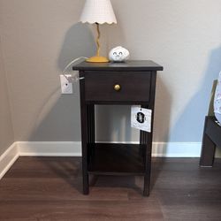 Nightstand 