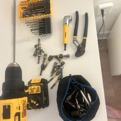 Flash Sale DeWalt & Klein Tools!!! Driver, Tape Measure,Etc