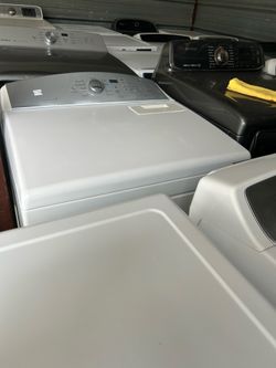 Washers & Dryers Available – Delivery Available