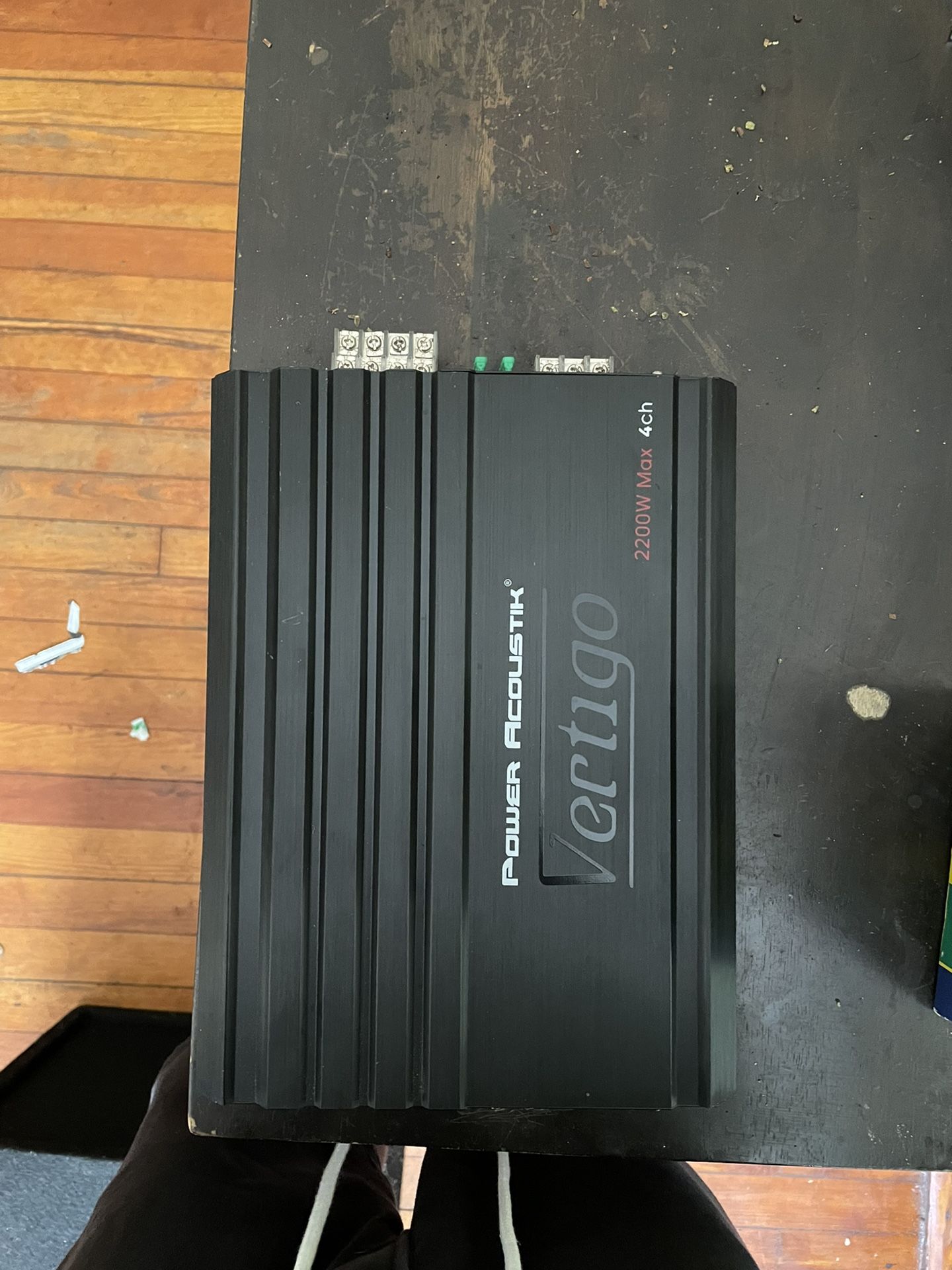 Vertigo 2200 Watt Amp & Pioneer Champion Series Pro 12