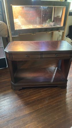 Brown Dresser Stand