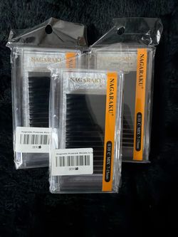 Lash Extension Trays • Lash Supplies