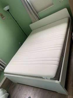 IKEA ASKVOLL Queen Bed Frame – Complete