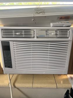 Air conditioner wall/window unit