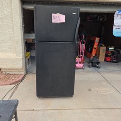 Working Fridge