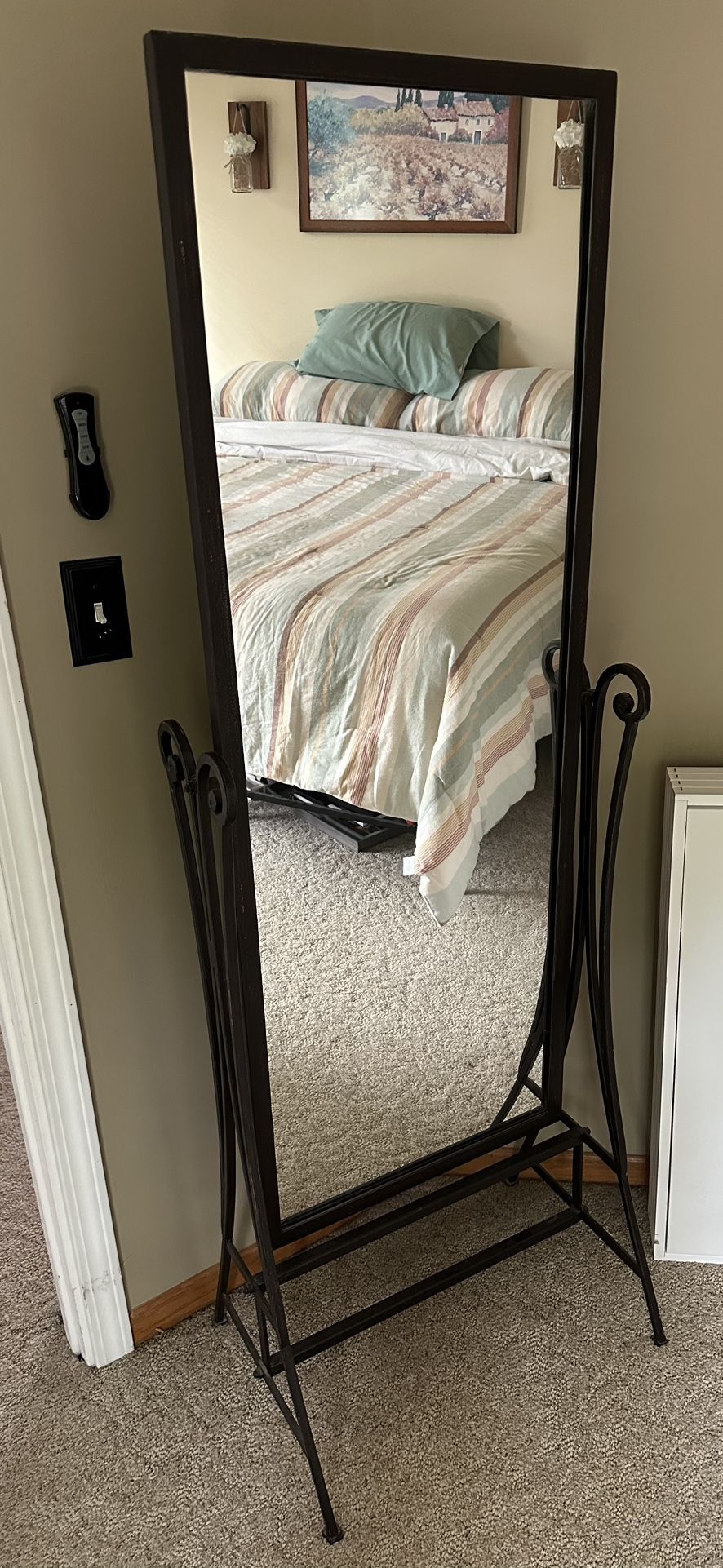 Mirror-floor Length With Iron Stand